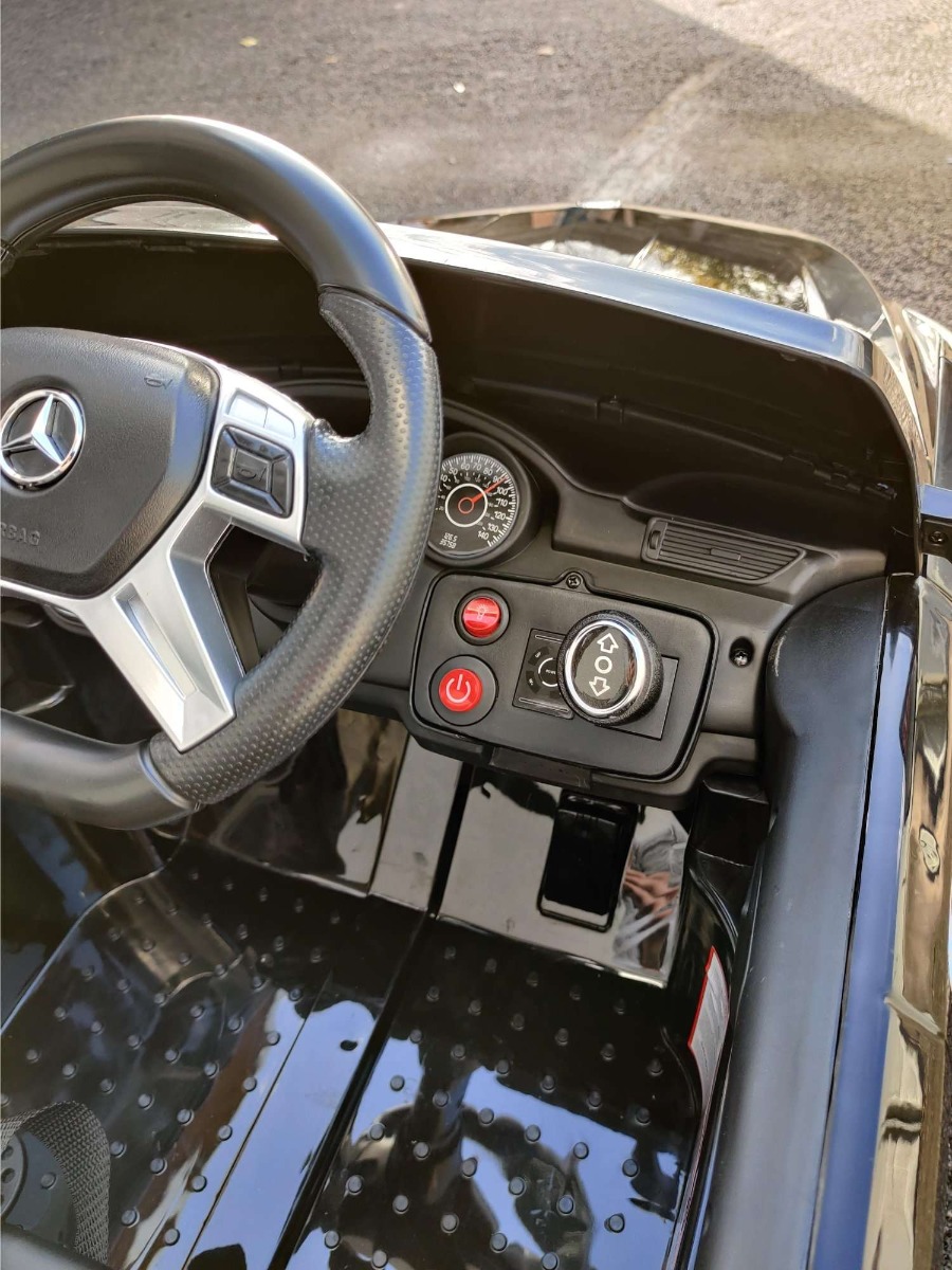 Stuurwiel met dashboard