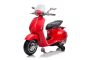 Elektrische ride-on Scooter Vespa 946 met achteruitversnelling, rood, licentie, hulpwielen, Lithiumbatterij, 2x 30W motoren, lederen stoel, mp3-speler met USB-ingang